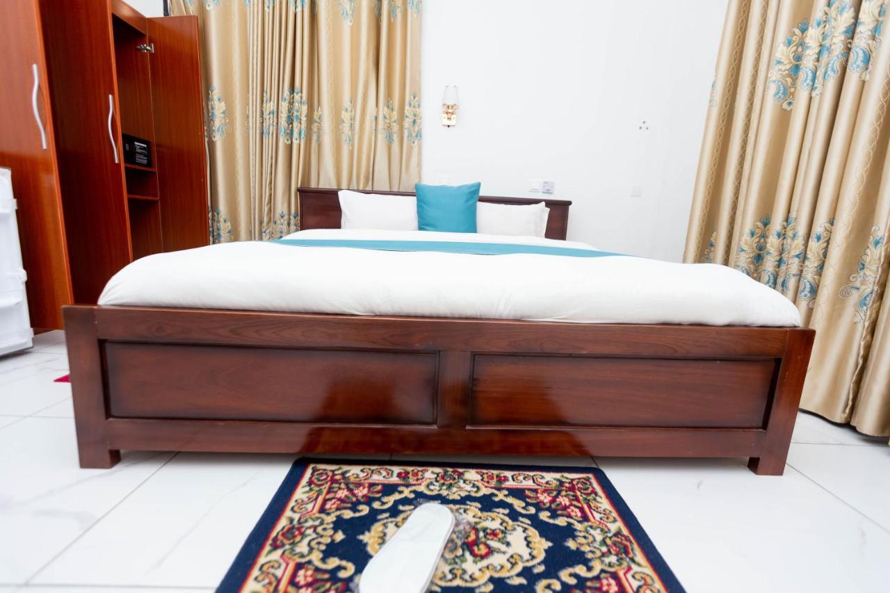 Sky Plus Hotel & Resort Ho Eksteriør billede